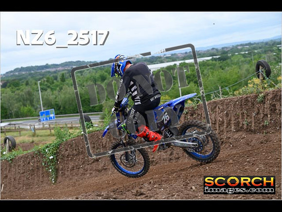 IntersGreen-129