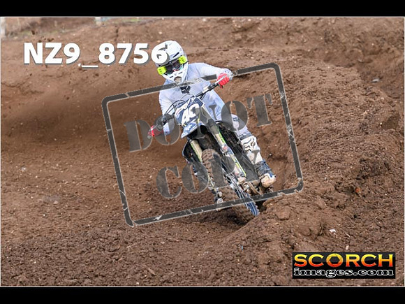 Experts-112