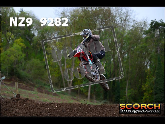 Experts-285