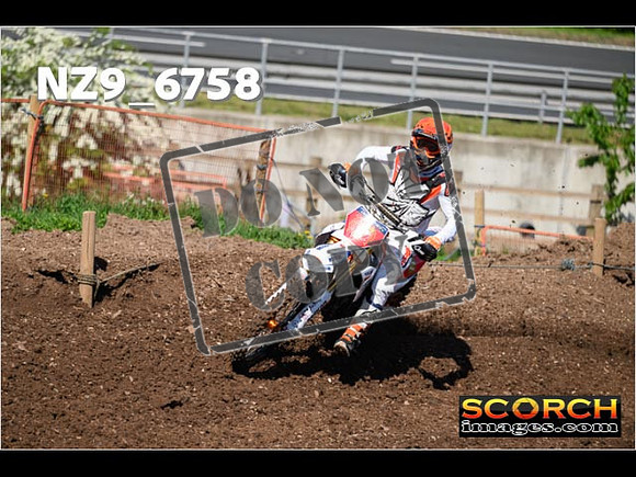Thur01May-053
