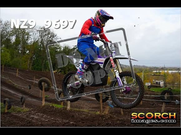 Fri31Oct-063
