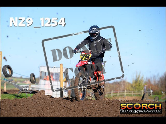 Experts-065