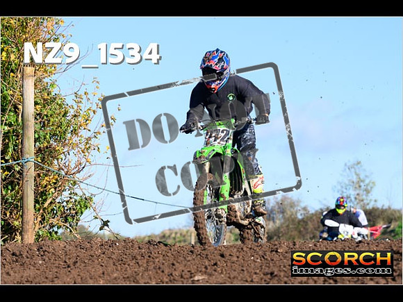 IntersGreenOrange-073