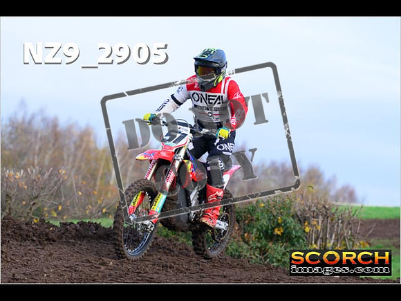 Thur06Nov-010
