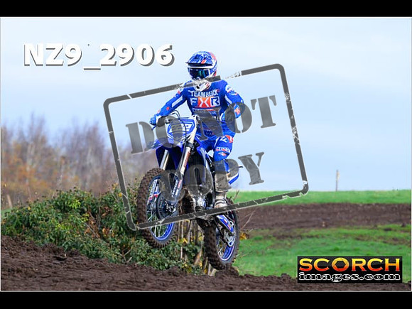 Thur06Nov-011
