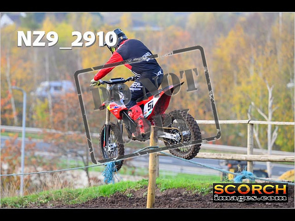 Thur06Nov-015