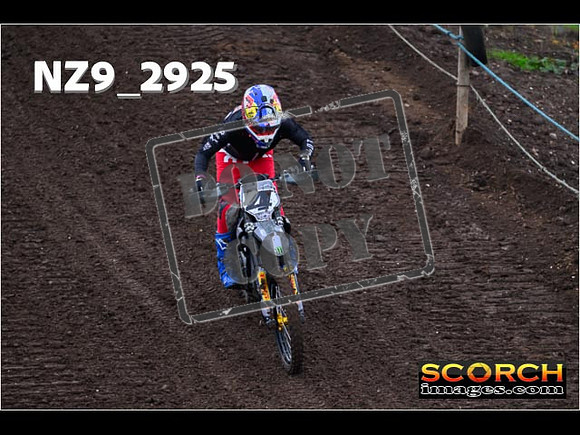 Thur06Nov-028