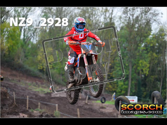 Thur06Nov-031