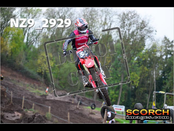 Thur06Nov-032