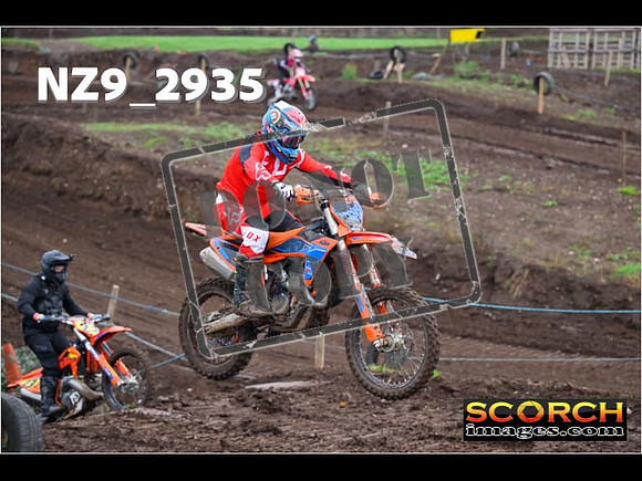 Thur06Nov-037