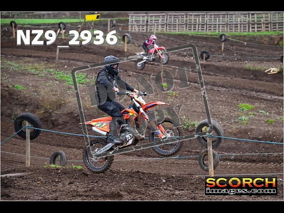 Thur06Nov-038