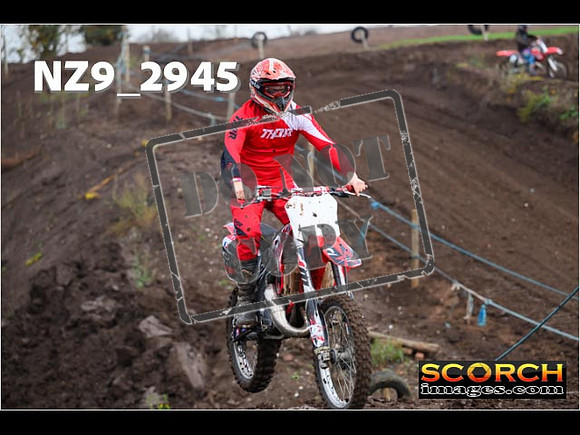 Thur06Nov-046