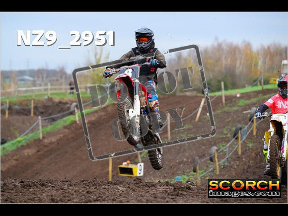 Thur06Nov-052