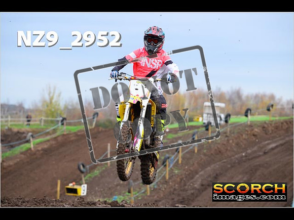 Thur06Nov-053