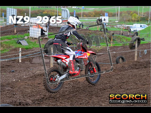 Thur06Nov-066