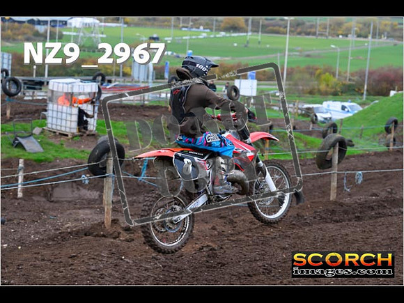 Thur06Nov-068