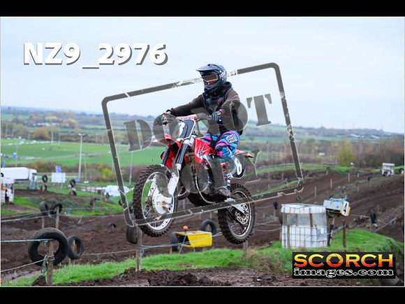 Thur06Nov-076