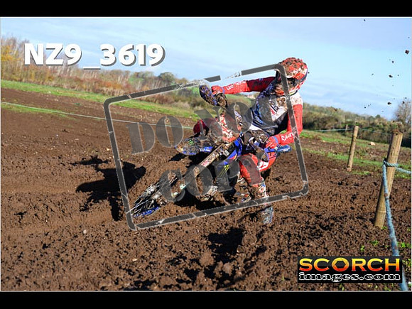 Experts-075