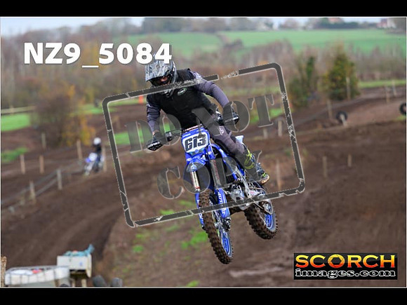 Experts-055