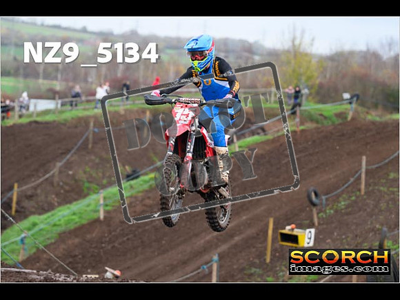 Experts-102