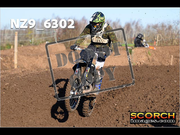 Thur20Nov-098