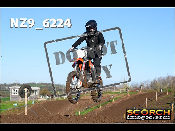 Thur20Nov-026