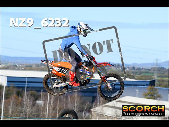 Thur20Nov-034