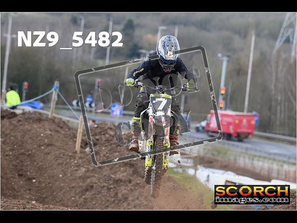 Youth-091