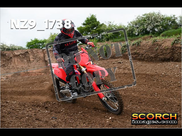 Thur08May-055