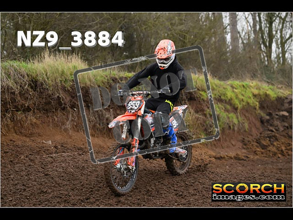 Experts-079