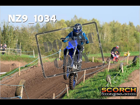 IntersBlue-068