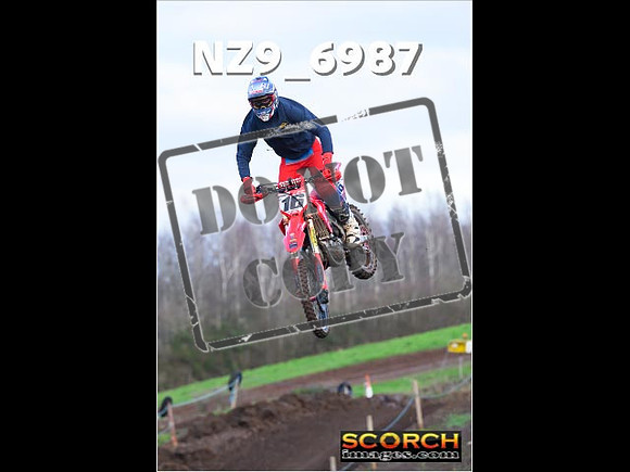 Experts-099