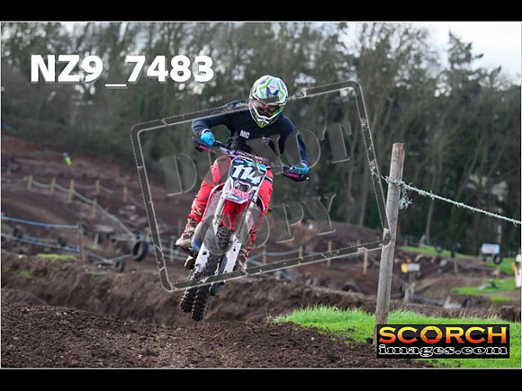 Experts-120