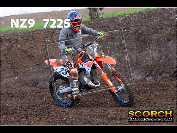 Inters GreenOrange-019
