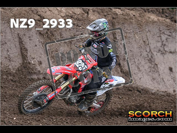 Experts-126