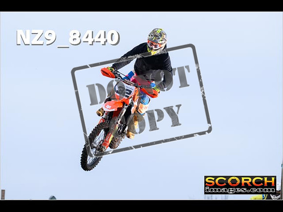 Experts-022