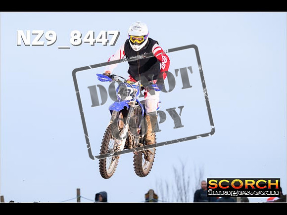 Experts-028