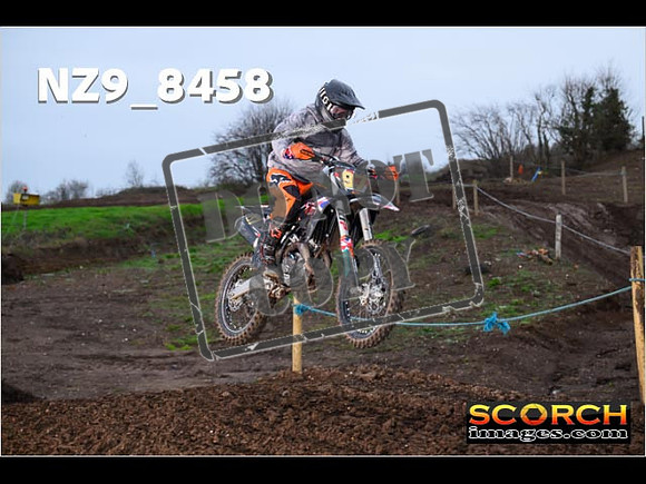 Experts-039