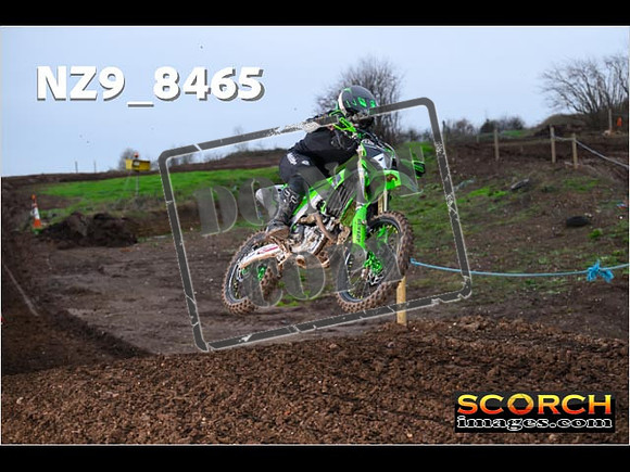 Experts-046