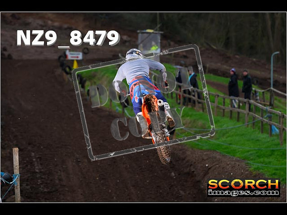 Experts-060