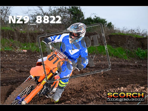 Experts-088