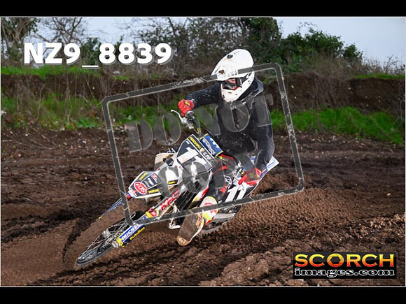 Experts-105