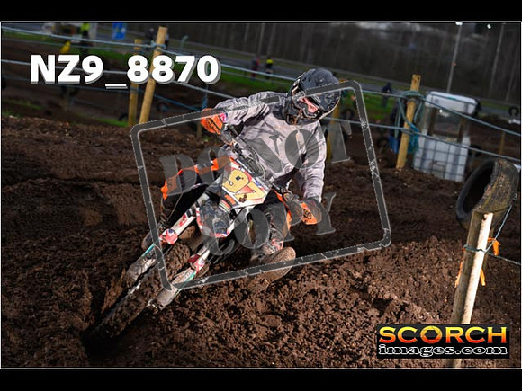 Experts-135