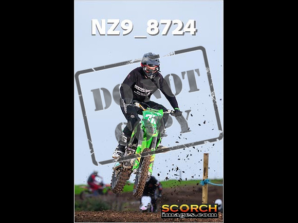 Inters GreenOrange-092