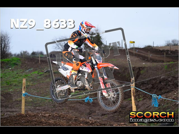 Inters GreenOrange-004