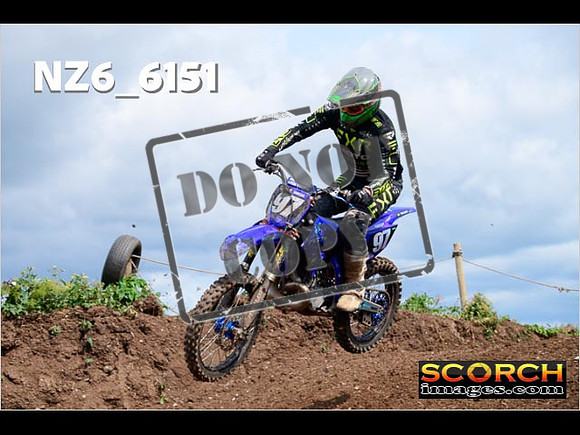 Inters-083