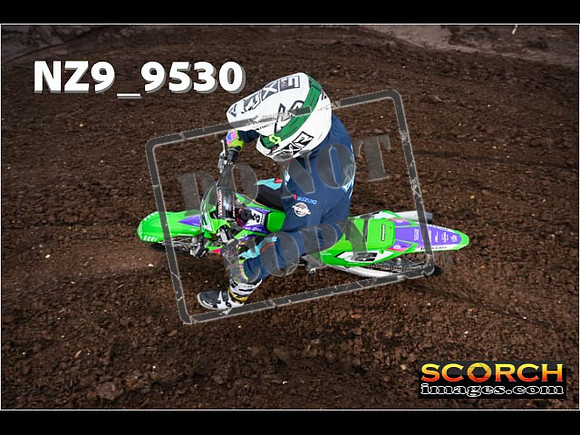 Experts-010