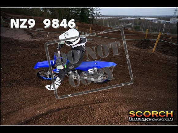 IntersGreenOrange-046