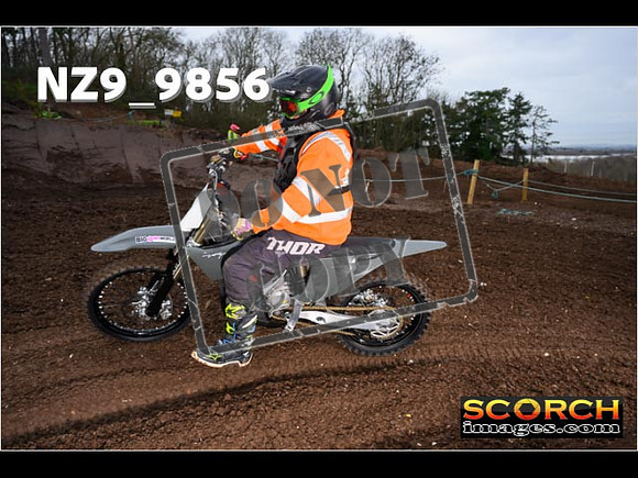 IntersGreenOrange-056