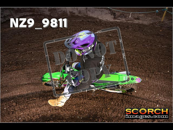 IntersGreenOrange-011